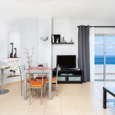 Apartment Paradise *